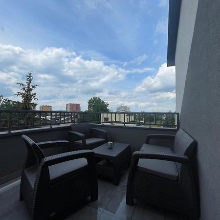 Near Sanktuarium Beautiful View And Free Parking Apartment คราคูฟ ภายนอก รูปภาพ